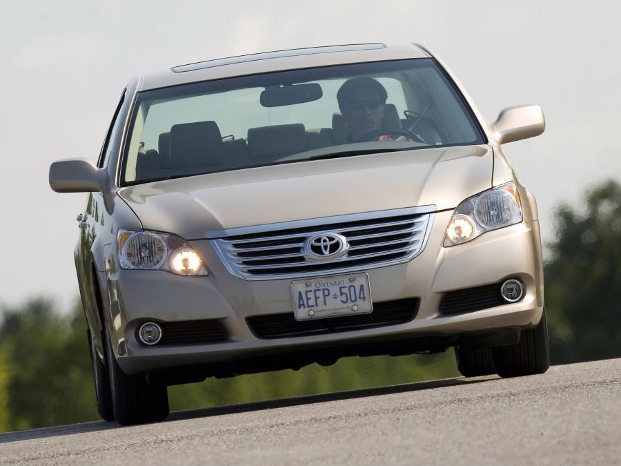  Toyota Avalon 2008 года  (фото 9 из 21)
